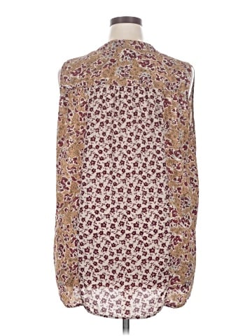 Weekend Suzanne Betro Sleeveless Blouse (view 2)