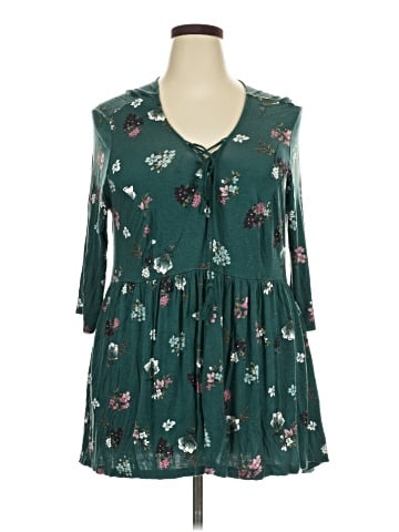 Terra & Sky 3/4 Sleeve Blouse (view 1)