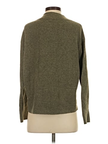 Uniqlo Turtleneck Sweater (view 2)