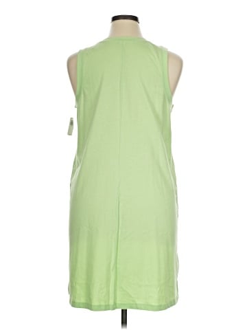 Old Navy Casual Dress (view 2)