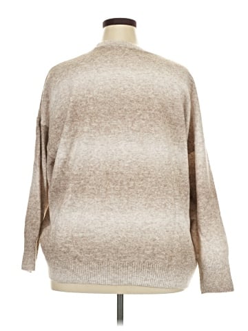 Old Navy Pullover Sweater (view 2)