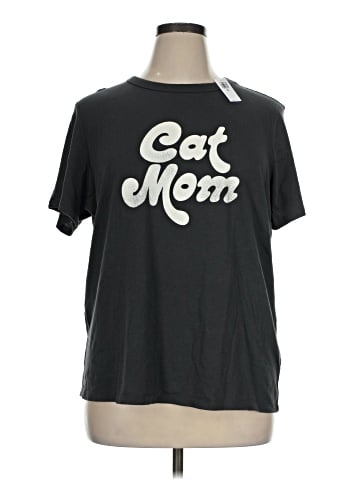 Old Navy Short Sleeve T-Shirt (view 1)