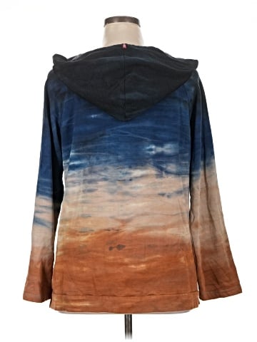 Hard Tail Pullover Hoodie (view 2)