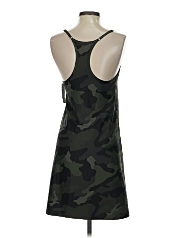 Active by Old Navy Casual Dress (view 2)