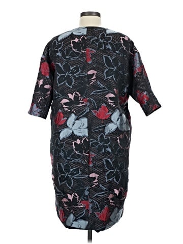 Suno Raincoat (view 2)