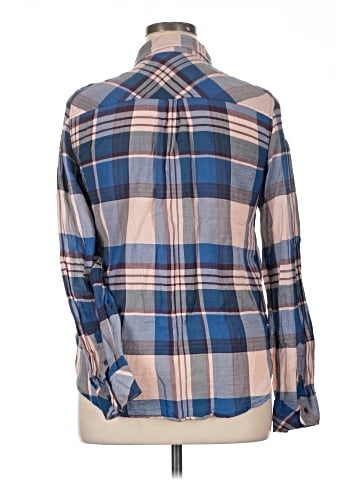 Mudd Long Sleeve Button-Down Shirt (view 2)