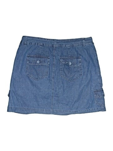 Woman Within Skort (view 2)