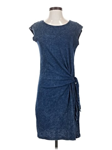 Jane and Delancey Casual Dress (view 1)