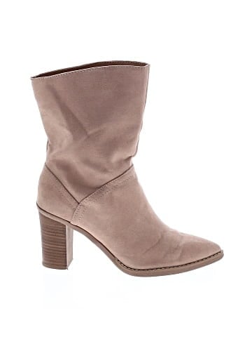 Universal Thread Boots (view 1)