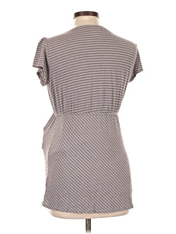 A Pea in the Pod Short Sleeve Top (view 2)