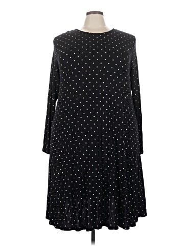 Old Navy Casual Dress (view 1)