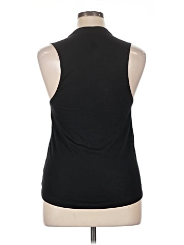 Vuori Sleeveless T-Shirt (view 2)