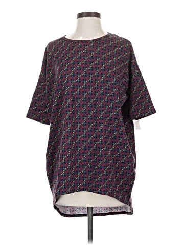 Lularoe 3/4 Sleeve T-Shirt (view 1)