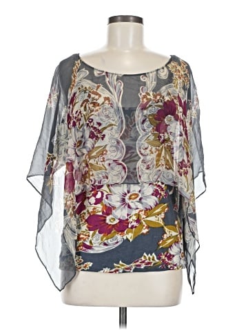 Tiny 3/4 Sleeve Blouse (view 1)