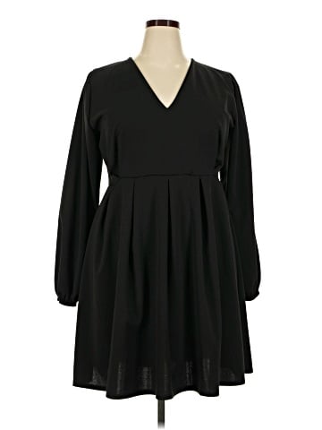 Boohoo Casual Dress (view 1)