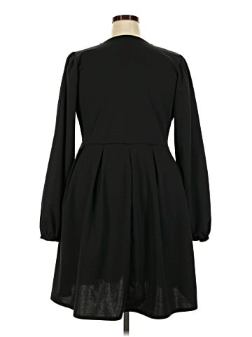Boohoo Casual Dress (view 2)