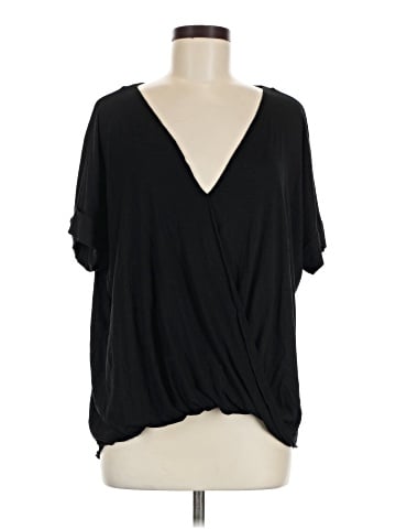 Double Zero Short Sleeve Top (view 1)
