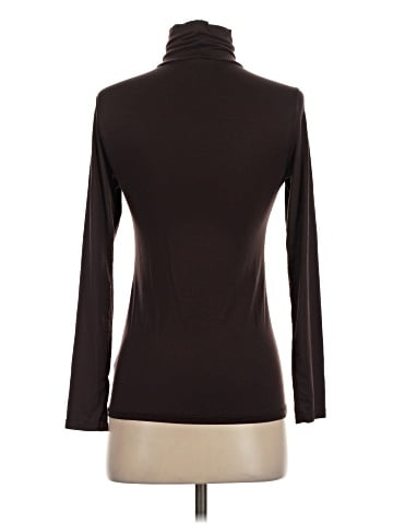 HEATTECH Long Sleeve Turtleneck (view 2)