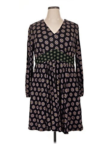 Boden Casual Dress (view 1)