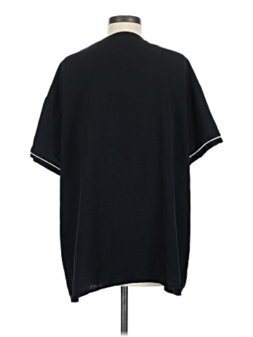 Shein Short Sleeve T-Shirt (view 2)