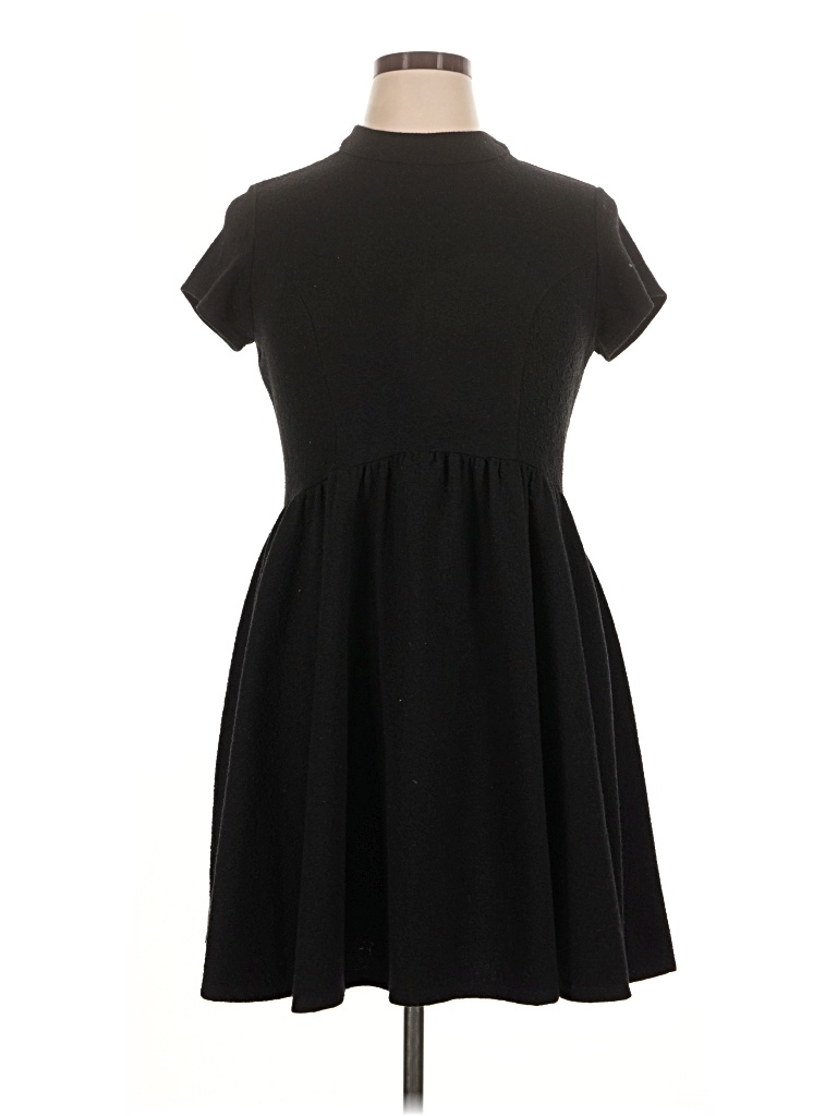 Pre-owned Xhilaration Casual Dress In Black
