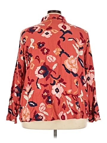 D&Co. 3/4 Sleeve Blouse (view 2)