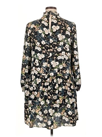 Donna Morgan Casual Dress (view 2)