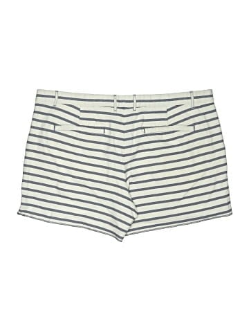 Gap Shorts (view 2)