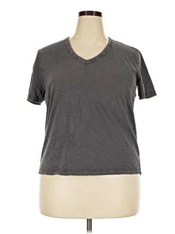 Universal Thread Short Sleeve T-Shirt (view 1)