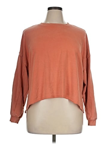 colsie Pullover Sweater (view 1)