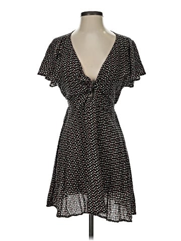 Forever 21 Casual Dress (view 1)