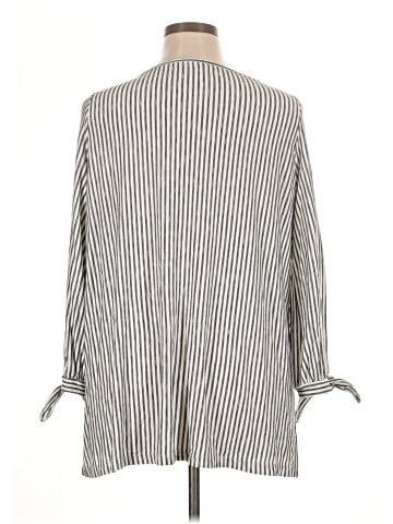 Max Studio 3/4 Sleeve T-Shirt (view 2)