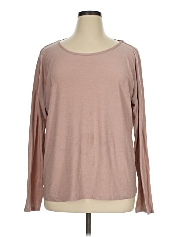 Beyond Yoga Long Sleeve Top (view 1)