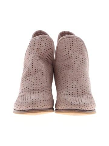 Seven7 Ankle Boots (view 2)