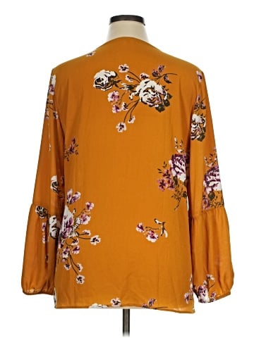 Maurices 3/4 Sleeve Blouse (view 2)