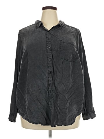 Torrid 3/4 Sleeve Button-Down Shirt (view 1)
