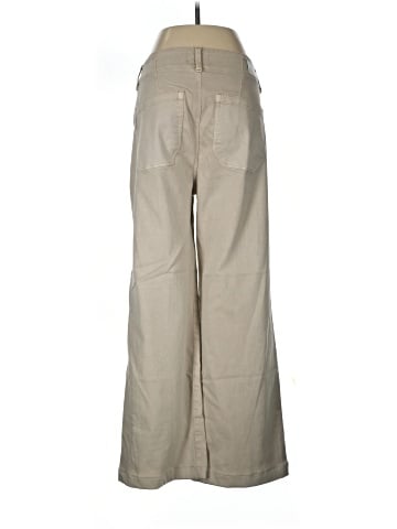Paige Khakis (view 2)
