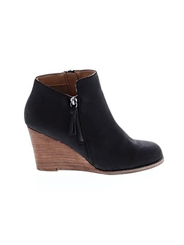 REPORT Wedges (view 1)