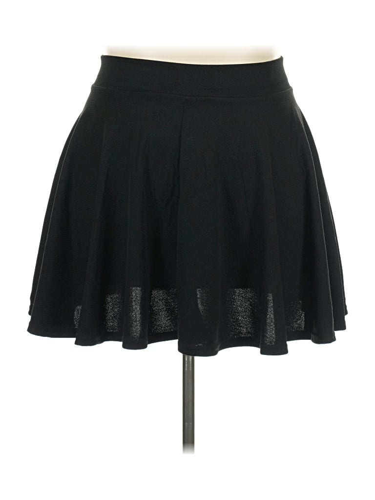 Pre-owned Urban Coco Casual Skirt In Black