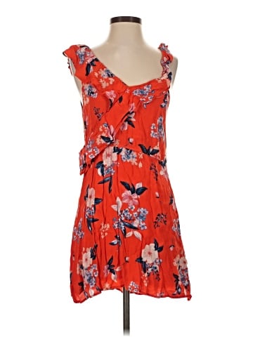 Cupcakes & Cashmere Casual Dress (view 1)