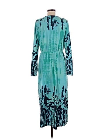 The Pyramid Collection Casual Dress (view 2)