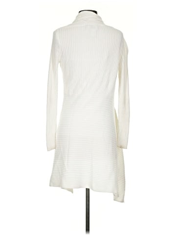 The White House Cardigan (view 2)
