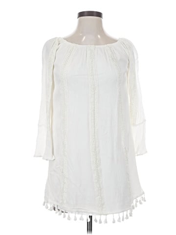 Dee Elly 3/4 Sleeve Blouse (view 1)