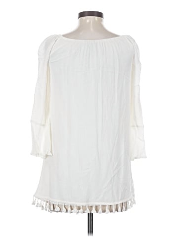 Dee Elly 3/4 Sleeve Blouse (view 2)