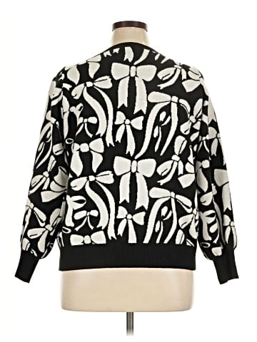 Cupio Pullover Sweater (view 2)