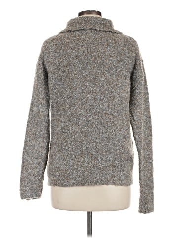 Hem & Thread Pullover Sweater (view 2)