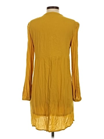 Old Navy Casual Dress (view 2)