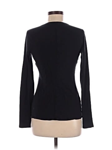 Lululemon Athletica Long Sleeve T-Shirt (view 2)