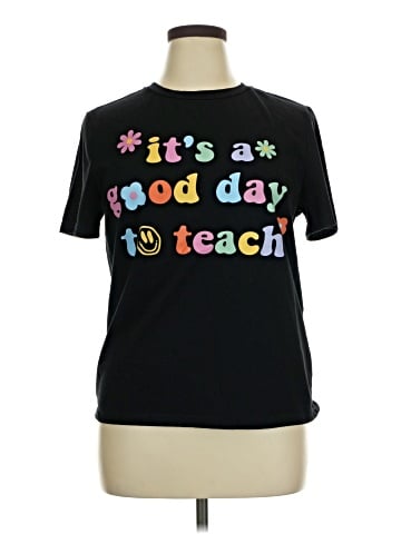 Shein Short Sleeve T-Shirt (view 1)