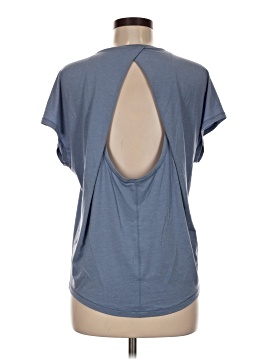 Lululemon Athletica Short Sleeve Top (view 2)